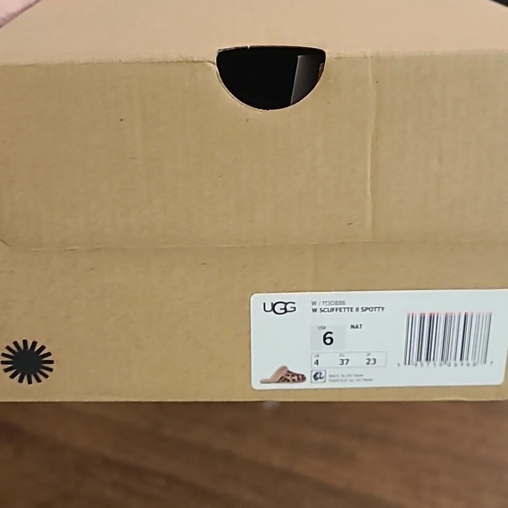 UGG scuffette ii slipper leopard, size 6 women's, new in box - Picture 11 of 11